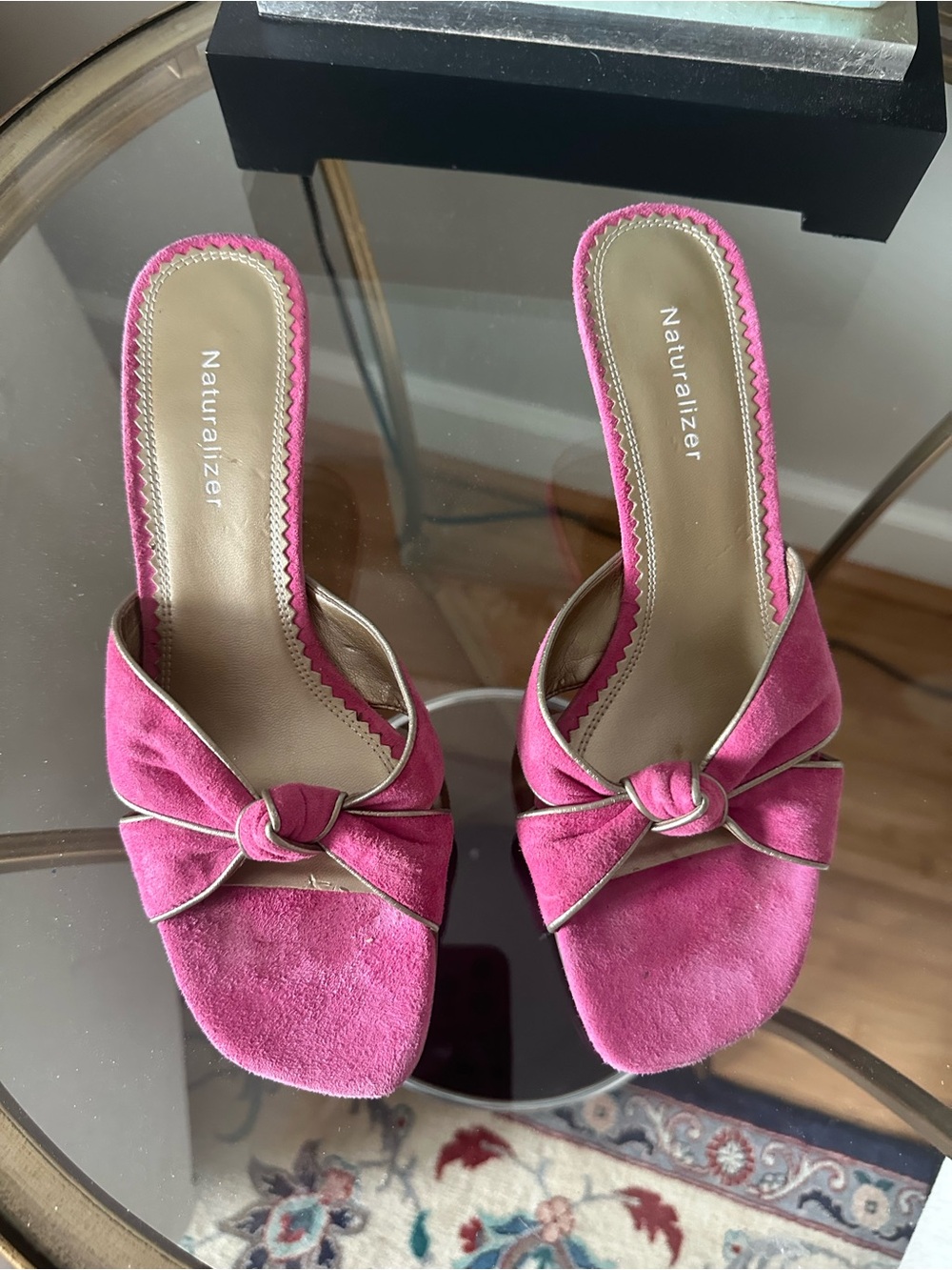 1 1/2in slide sandals!